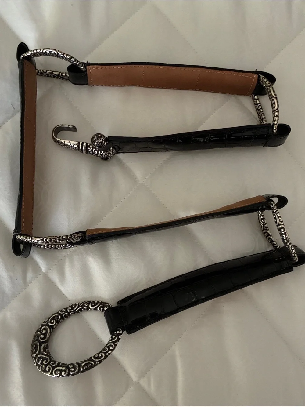 Brighton Black Croc Embossed Patent Leather Hook‎ Belt size 36